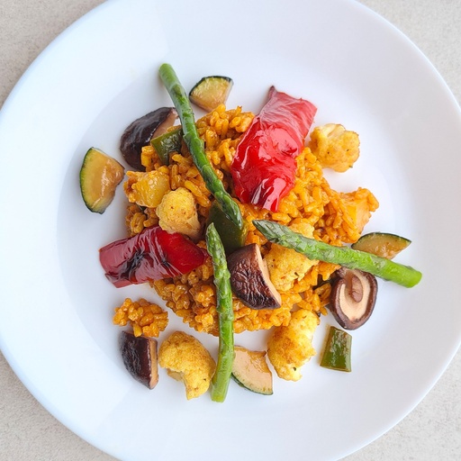 Hoofdgerecht: vegan paella boordevol groentjes